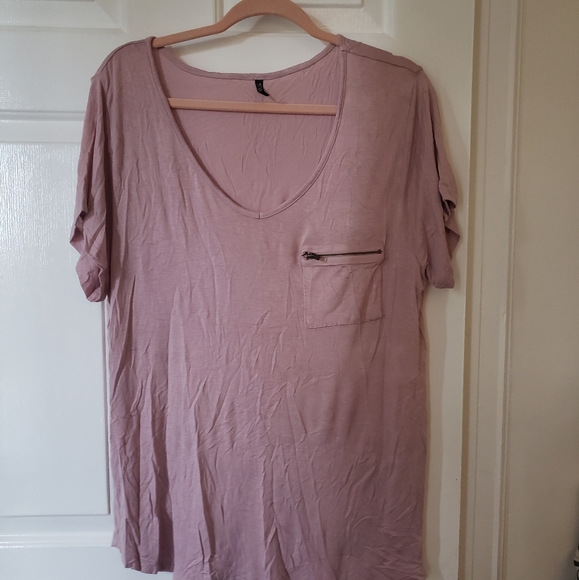 Lularoe shirt bundle - Picture 3 of 4